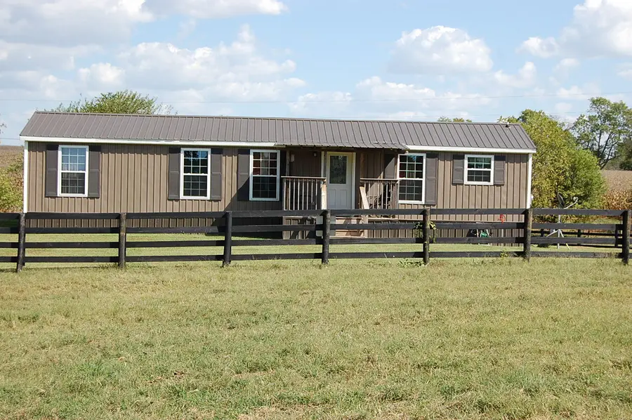 990 Clay Kiser Road, Paris, KY 40361 - Image #3