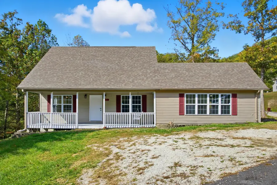 81 Wood Point, Stanton, KY 40380 - Image #2