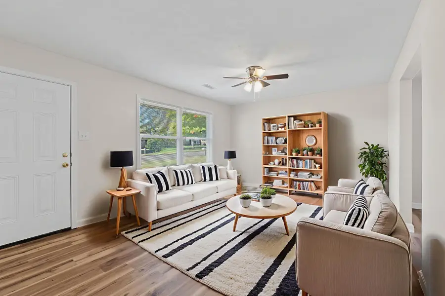 629 Hollow Creek Road, Lexington, KY 40511 - Image #3