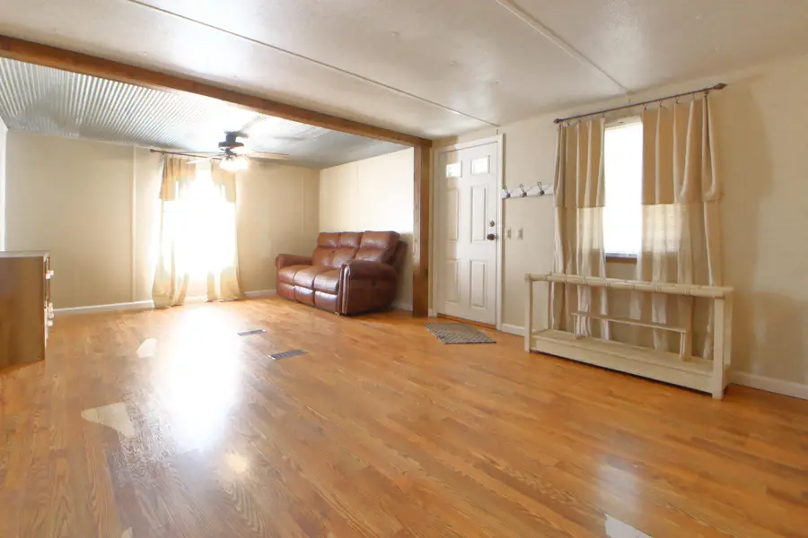 1008 Brushy Ridge Road, McKee, KY 40447 - Image #3