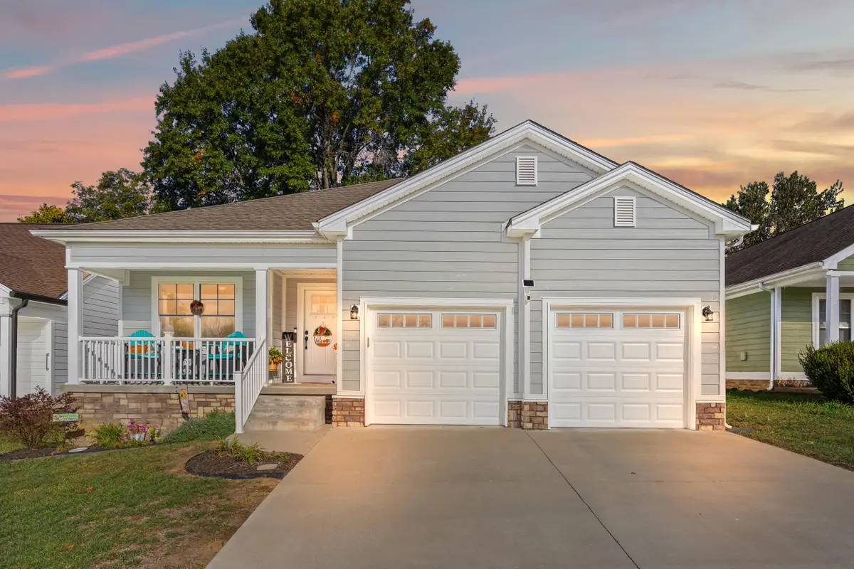 1013 Silver Leaf Drive, Lawrenceburg, KY 40342 - Image #1