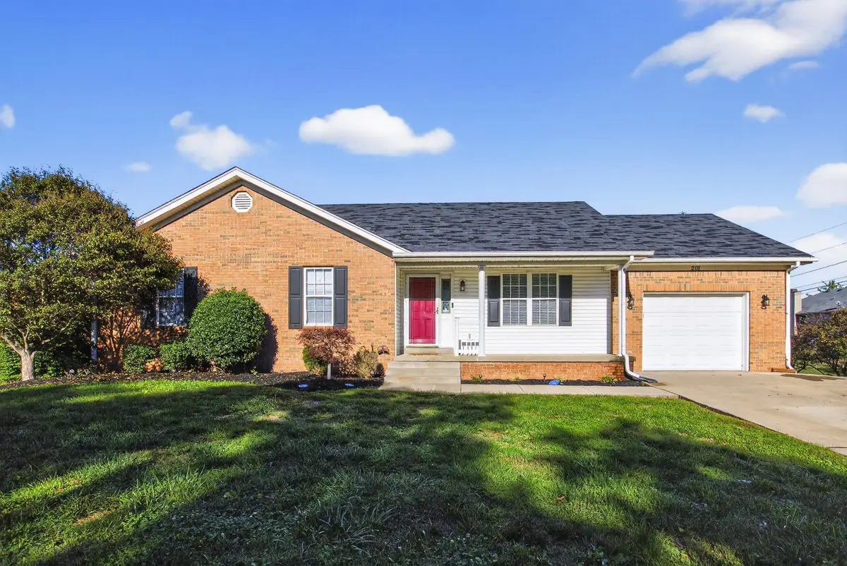 201 N Keene Way Drive, Nicholasville, KY 40356 - Image #1