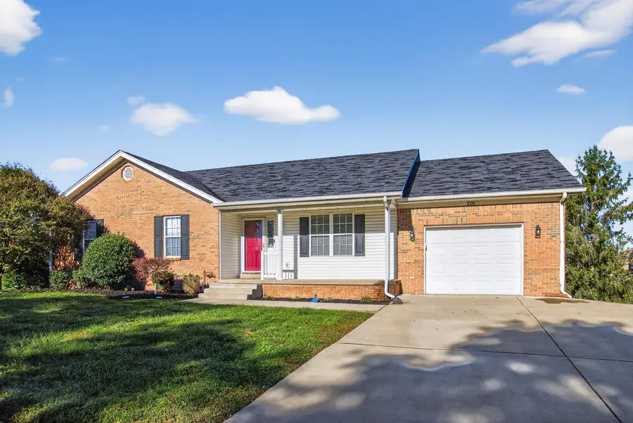 201 N Keene Way Drive, Nicholasville, KY 40356 - Image #2