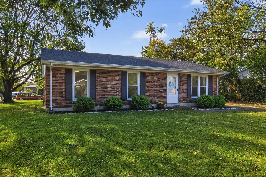 199 Dunroven Road, Versailles, KY 40383 - Image #2