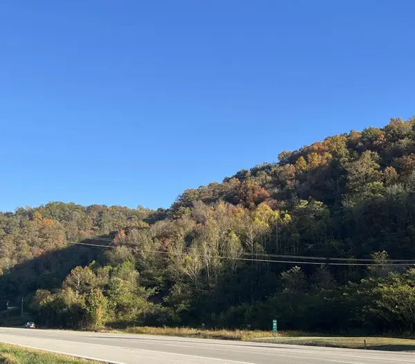 00 Us 23 S Db584pg672, Ivel, KY 41642