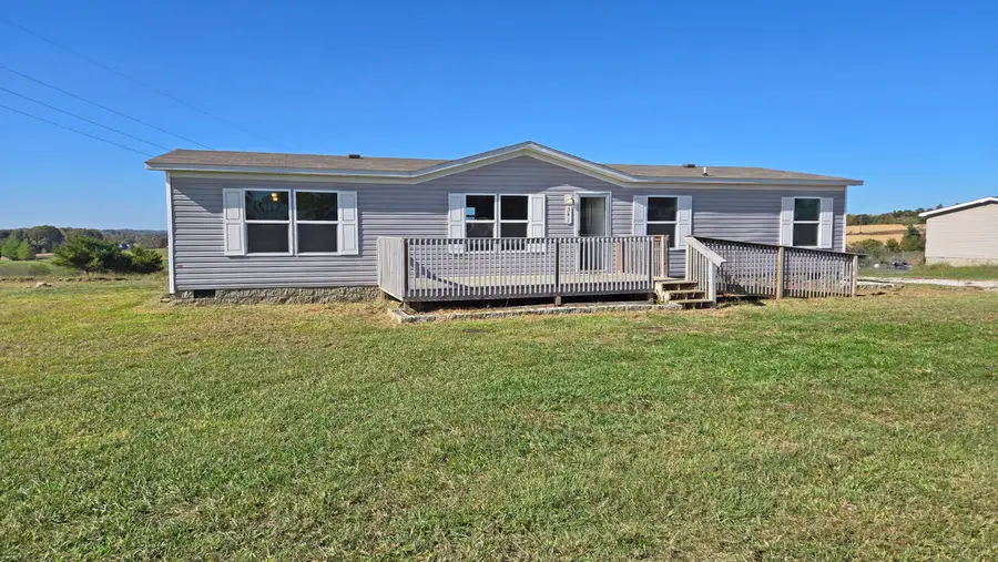 341 Glover Hls Lane, Glasgow, KY 42141 - Image #2