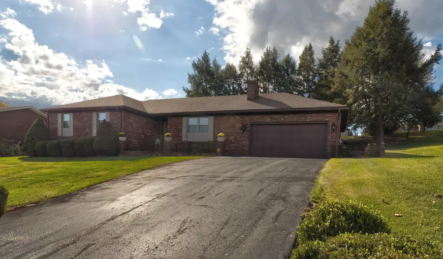 607 Springview Court, Mount Sterling, KY 40353 - Image #3