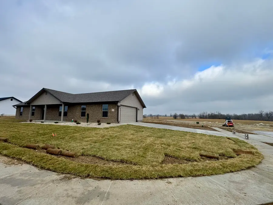 571 Middle Crk Way, Berea, KY 40403 - Image #2