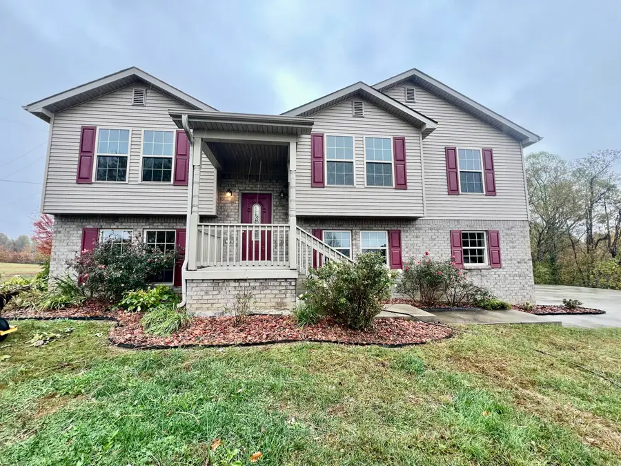 61 Halcomb East Road, Orlando, KY 40460 - Image #2