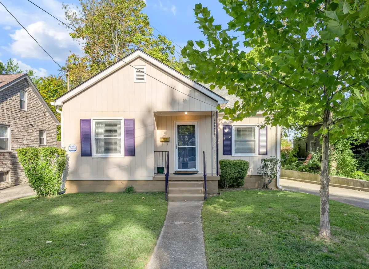 327 Hanover Court, Lexington, KY 40502 - Image #1