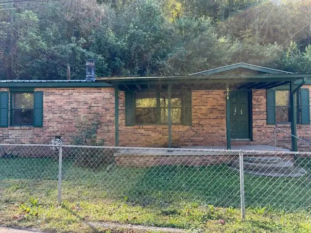 214 Silk Stocking Loop, Van Lear, KY 41265 - Image #1