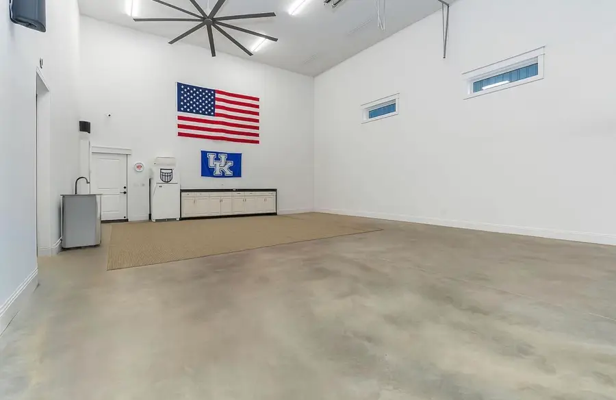 368 Peach Tree Lane, Russell Springs, KY 42642 - Image #3