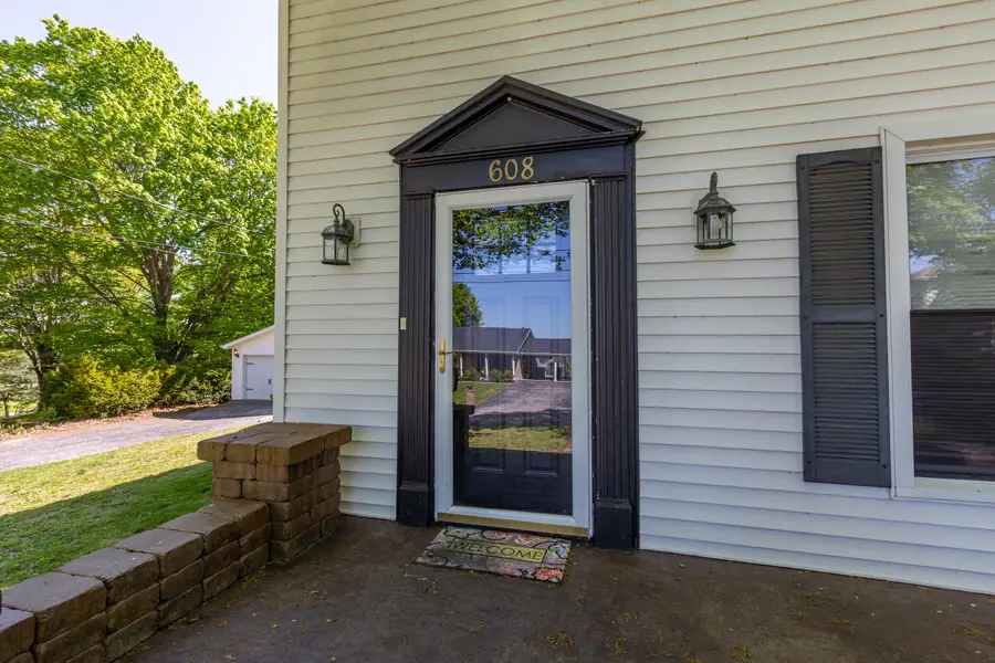 608 S Buell Street, Perryville, KY 40468 - Image #3