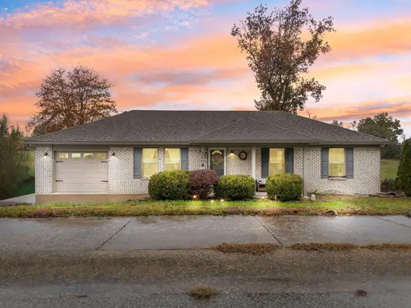 1008 Eagle Point Drive, Berea, KY 40403