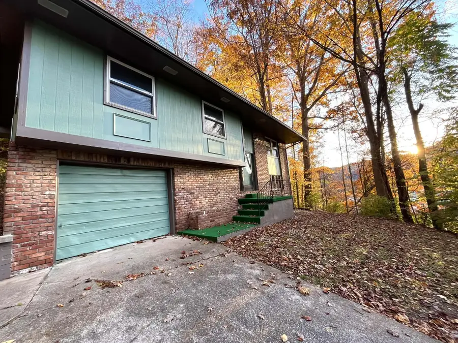 53 Timbercrest Estates Road, Harlan, KY 40831 - Image #3