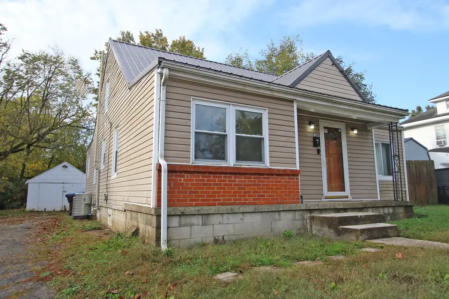 218 E Washington Street, Winchester, KY 40391 - Image #2