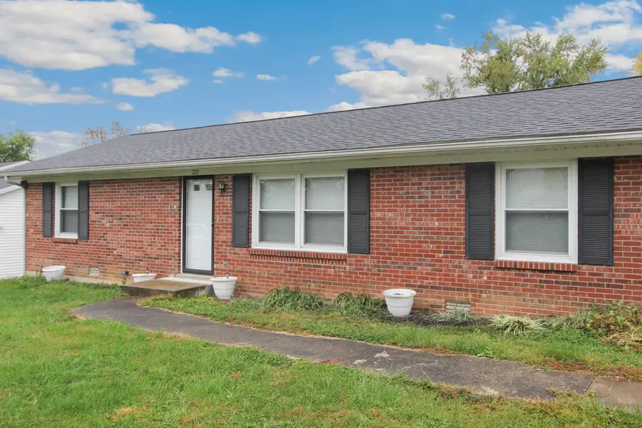 221 Lynn Drive, Lawrenceburg, KY 40342 - Image #2