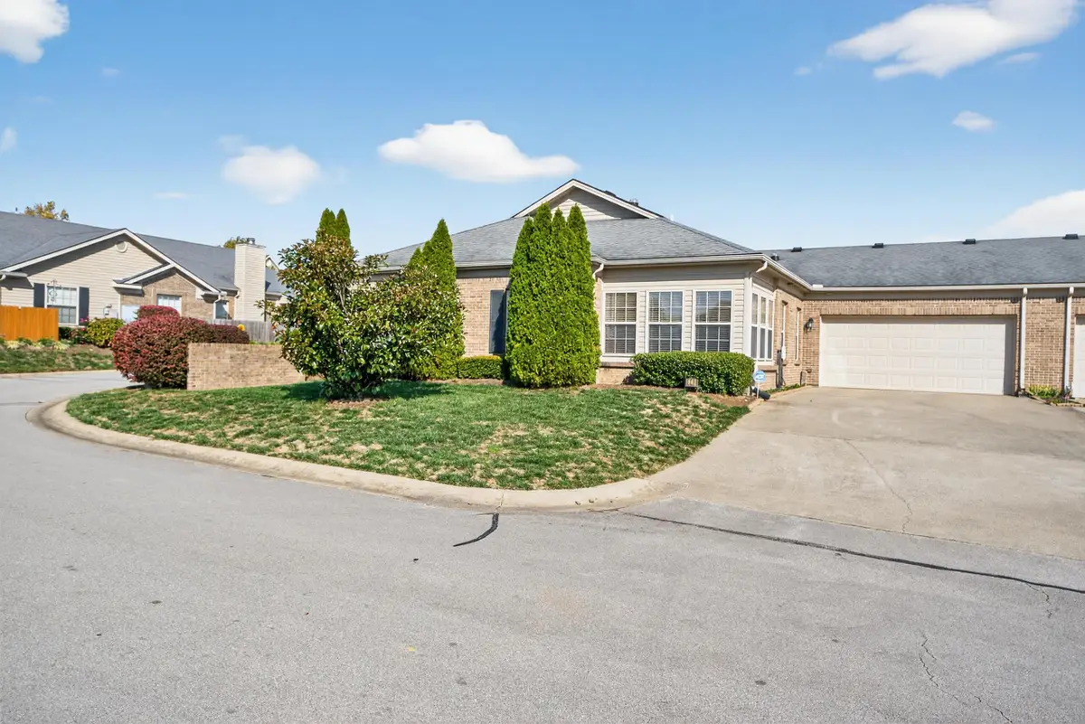 441 Goldon Trophy Trail #441, Lexington, KY 40514 - Image #1