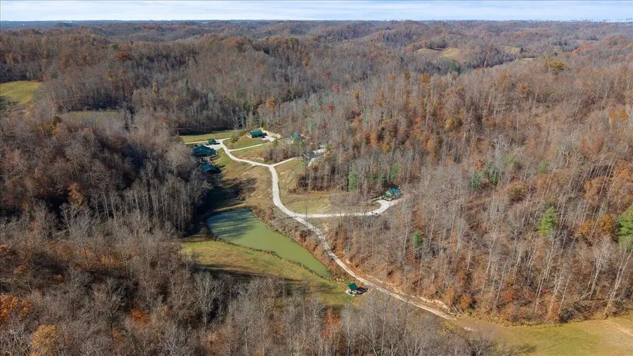 16  Hickory Lane, Campton, KY 41301 - Image #3