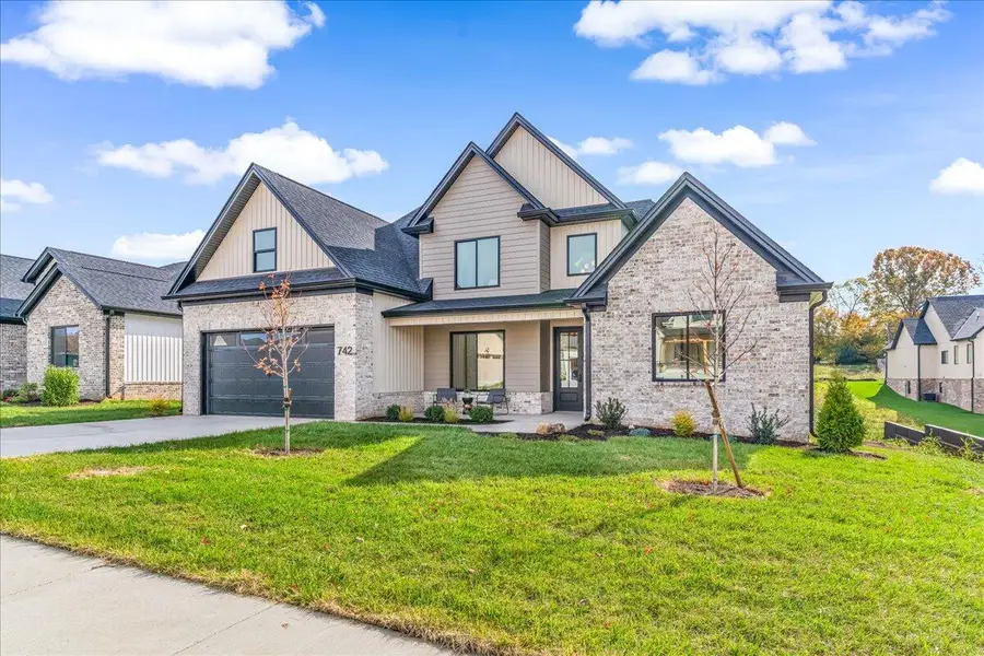 742 Azalea Lane, Versailles, KY 40383 - Image #3