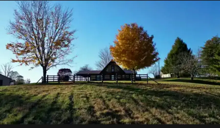 345 Fairview Road, Columbia, KY 42728 - Image #2