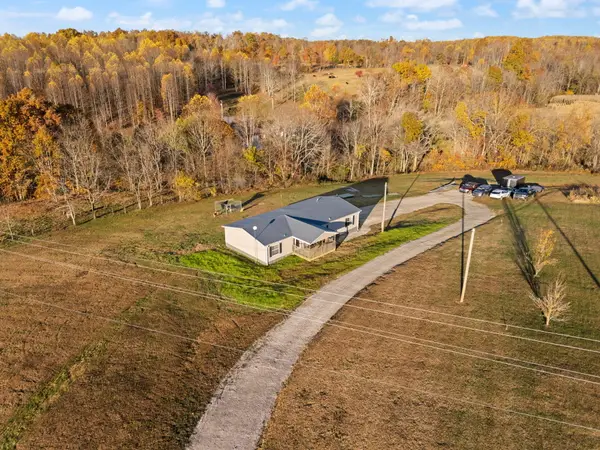 2338 Cemetery Road, Waynesburg, KY 40489