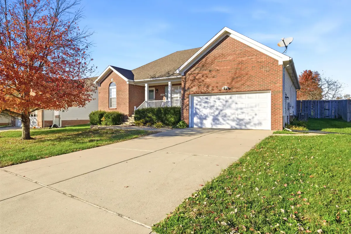 104 N Country Drive, Shelbyville, KY 40065 - Image #1