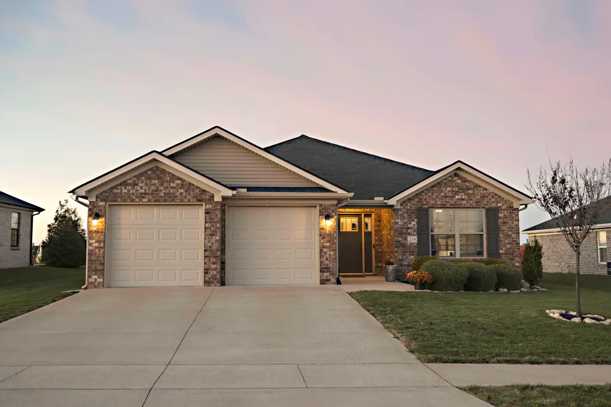 219 Windward Way, Richmond, KY 40475 - Image #1