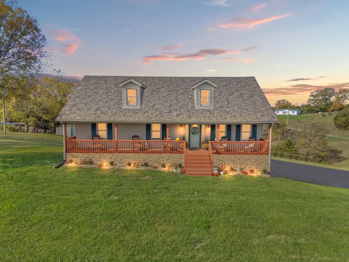 1518 Oakland Lane, Harrodsburg, KY 40330 - Image #1