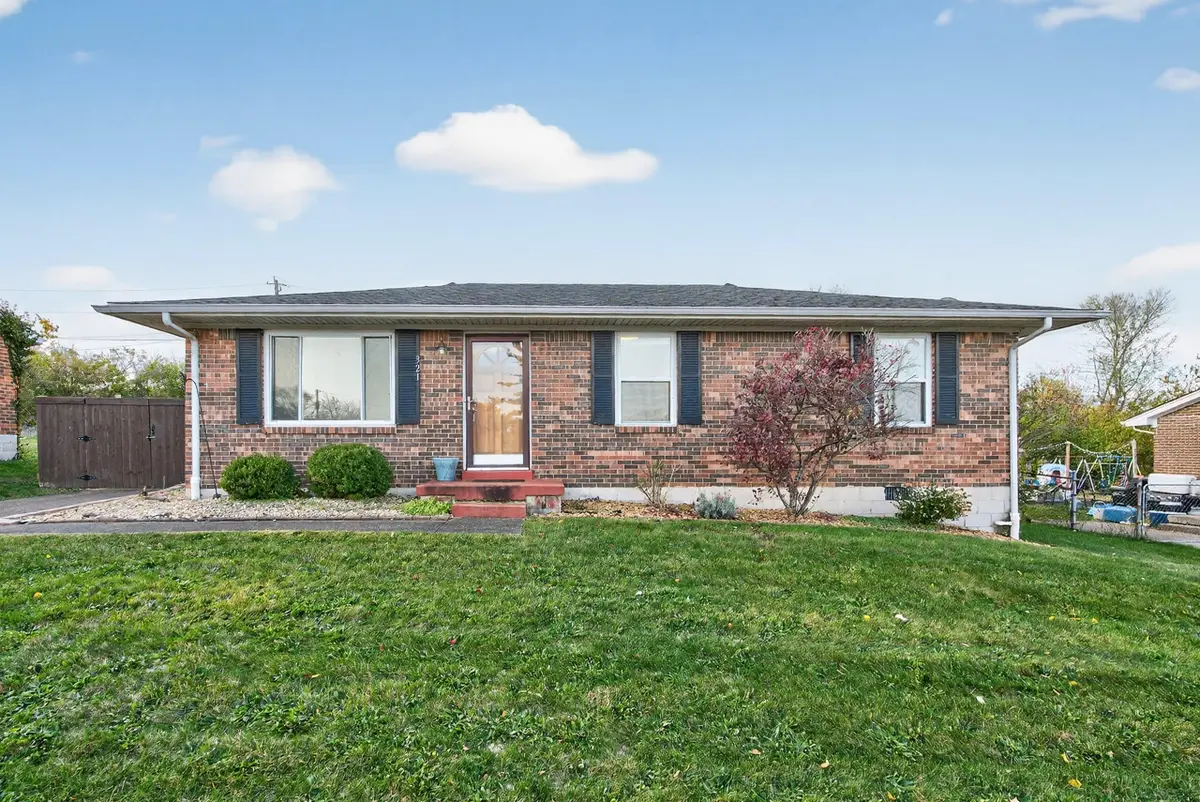 321 E Brown Street, Nicholasville, KY 40356 - #1