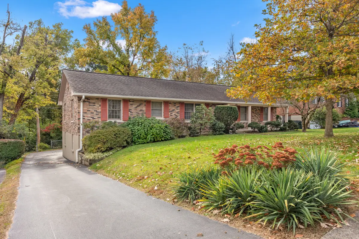 3086 Montavesta Road, Lexington, KY 40502 - Image #1