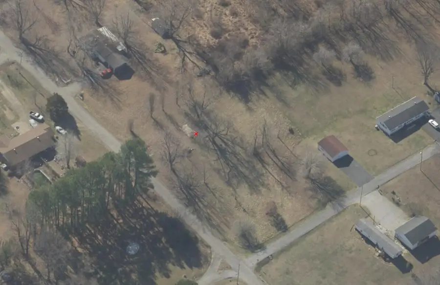 808 Olive Street, Providence, KY 42450 - #3