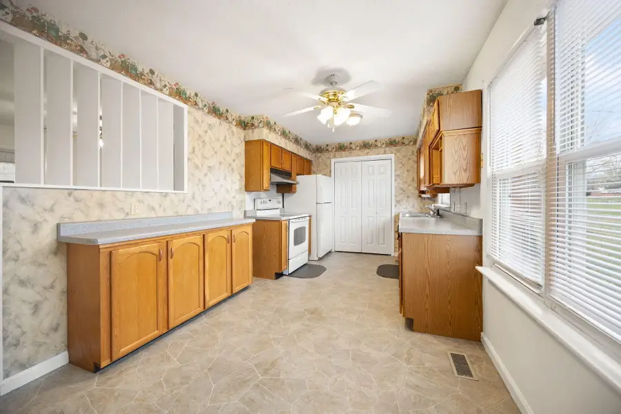 151 Jewell Street, Somerset, KY 42501 - Image #2