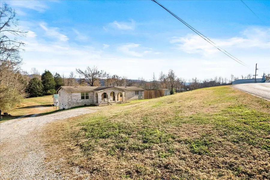861 Black Oak Rd., Williamsburg, KY 40769 - Image #2