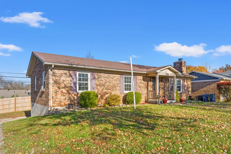 109 Carrie Court, Lexington, KY 40515 - Image #2