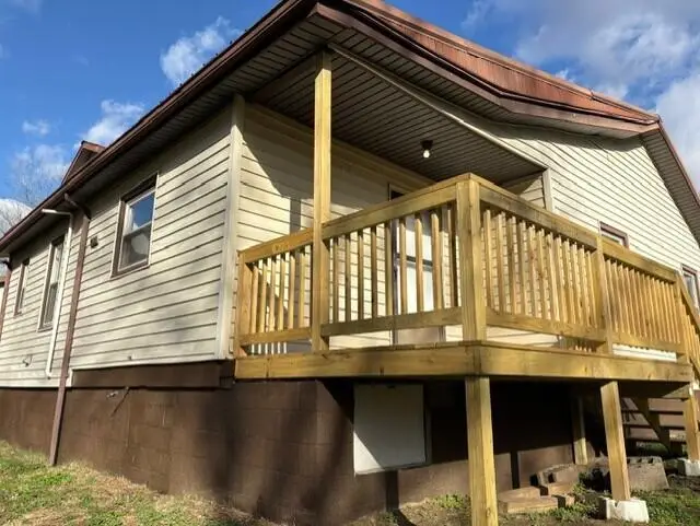 52 Shadow Cat Alley, Prestonsburg, KY 41653 - Image #2