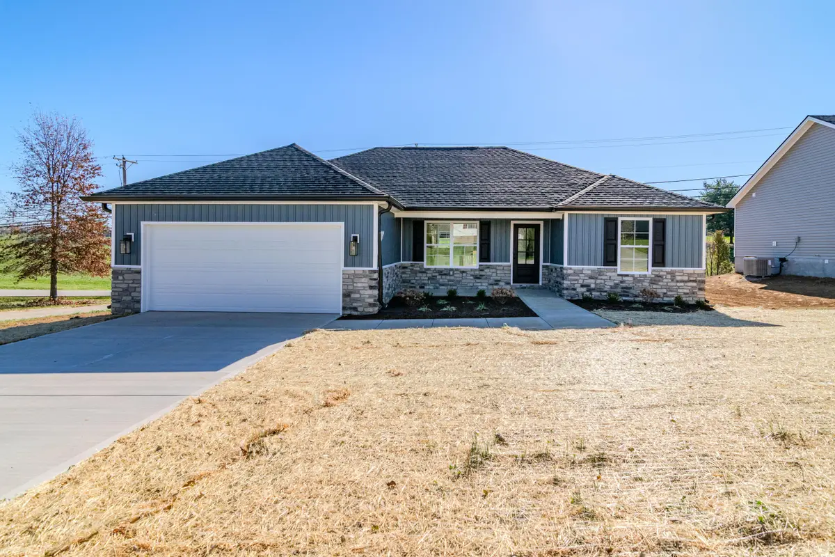 172 Doubletree Court, Mount Sterling, KY 40353 - Image #1