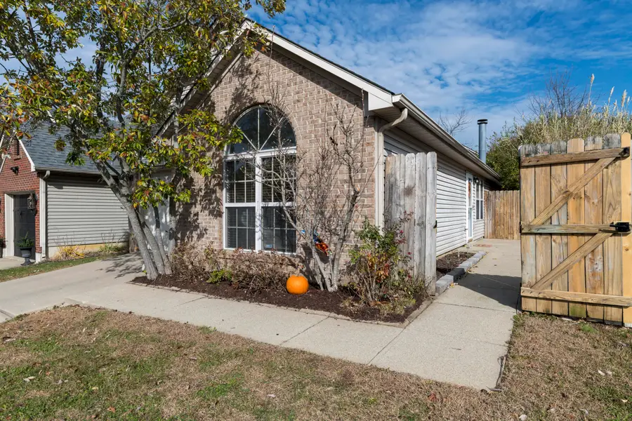 1448 Pleasant Ridge Drive, Lexington, KY 40509 - Image #2