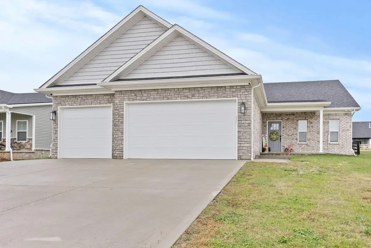 401 San Antonio Drive, Nicholasville, KY 40356 - #1
