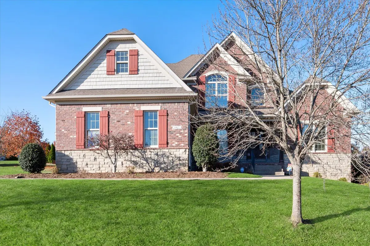 607 Locust Creek Boulevard, Louisville, KY 40245 - #1