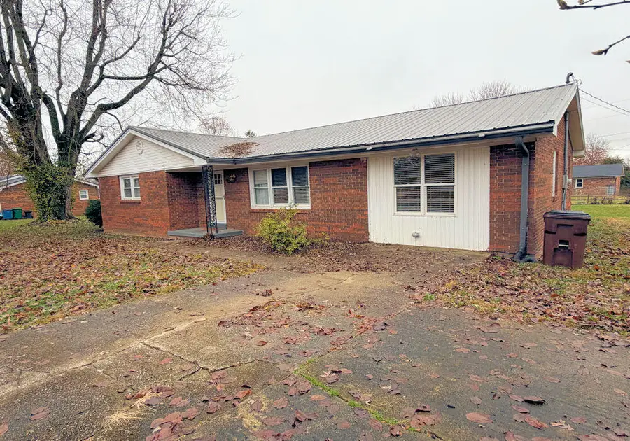 90 Greg Drive, Hustonville, KY 40437 - Image #2