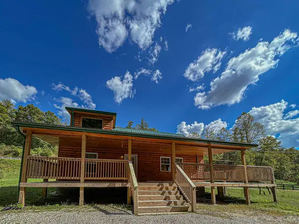 89 Cable Lane, Campton, KY 41301