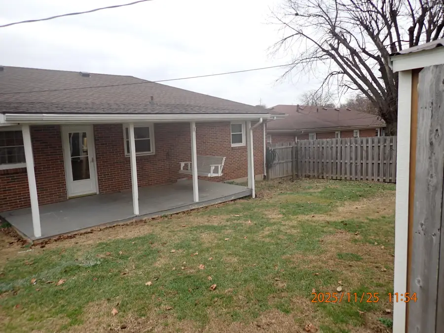102 Cave Springs Drive, Lancaster, KY 40444 - Image #3