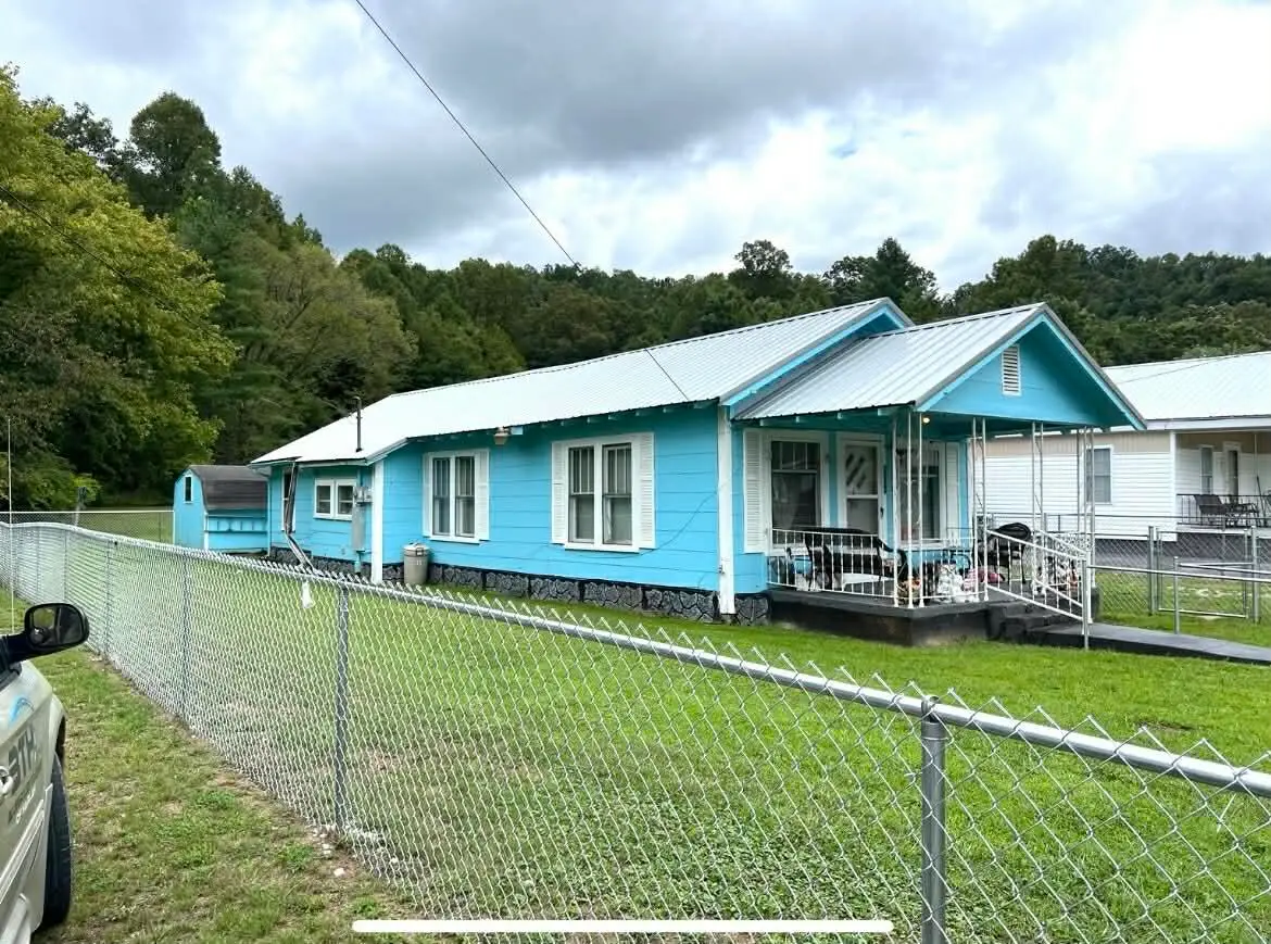 1213 Ky-219, South Wallins, KY 40873 - Image #1