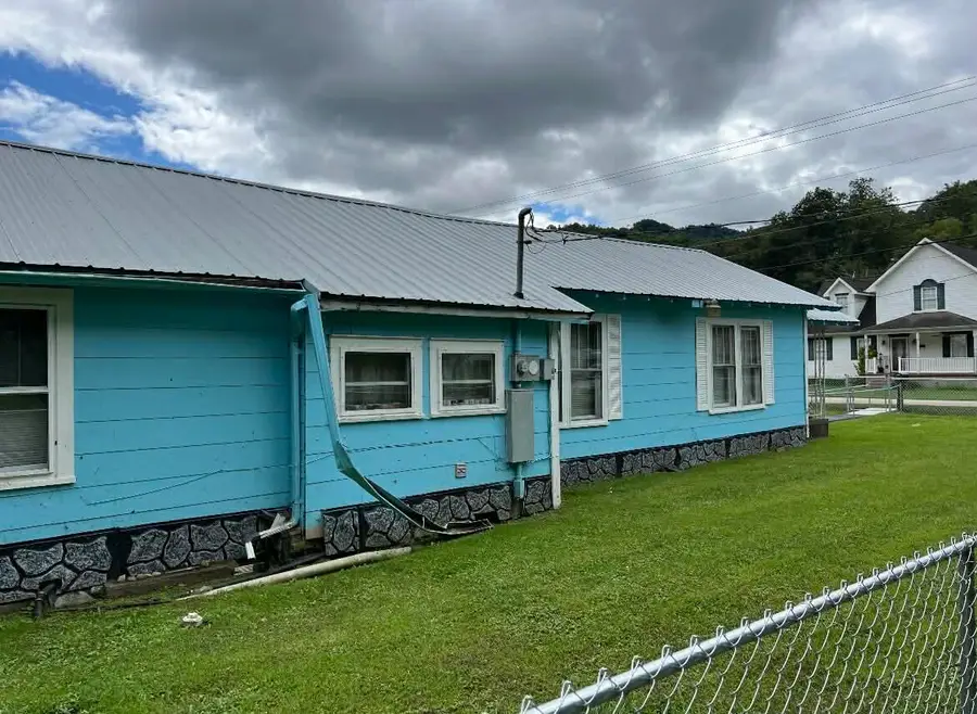 1213 Ky-219, South Wallins, KY 40873 - Image #3