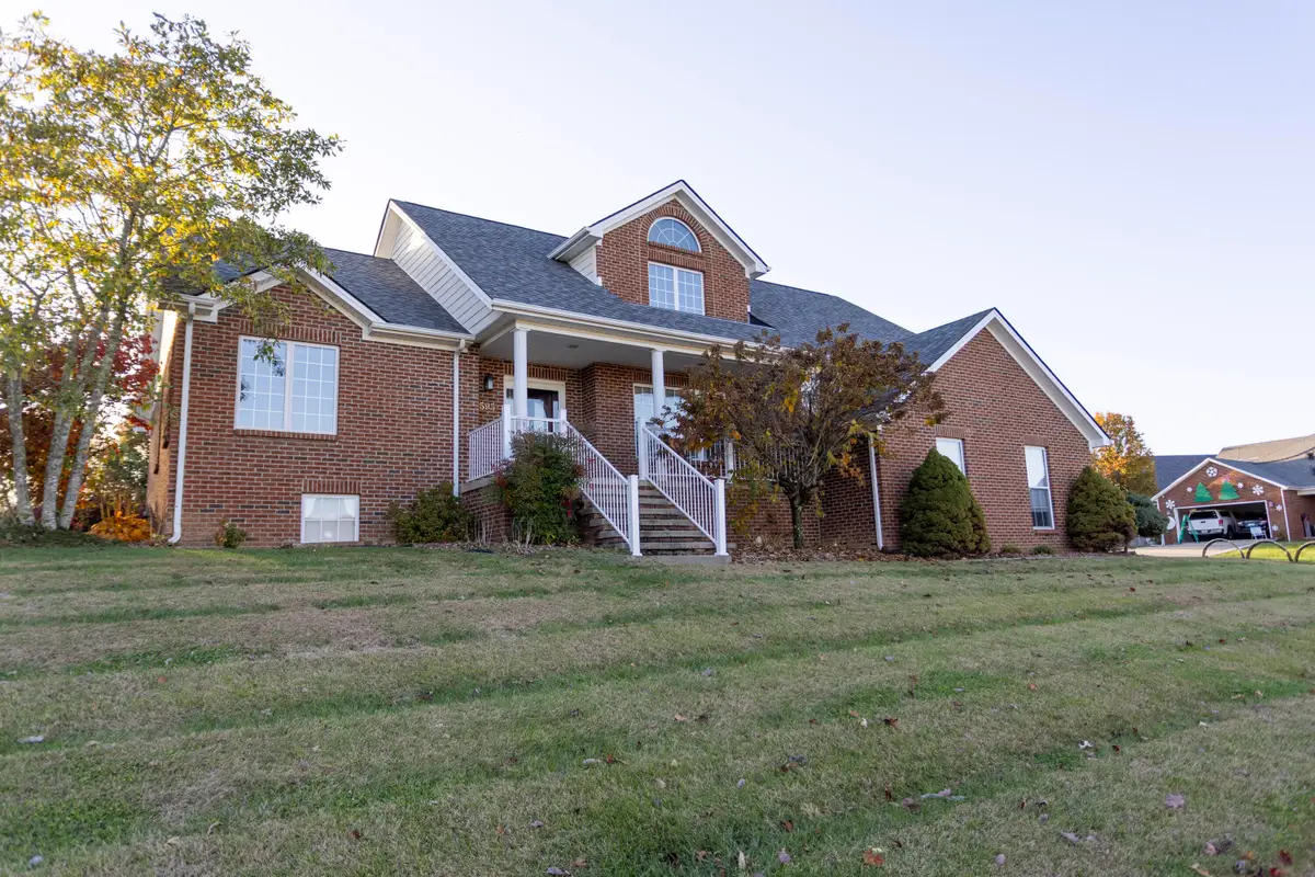 595 Earlymeade Drive, Winchester, KY 40391 - Image #1