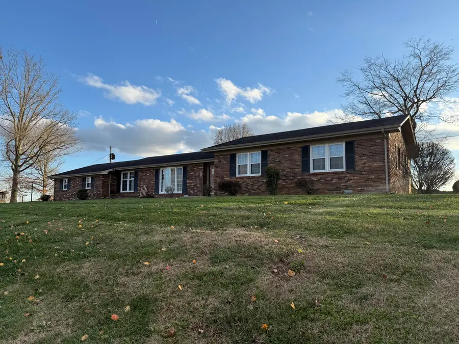 188 Southway Drive, Lancaster, KY 40444 - Image #2