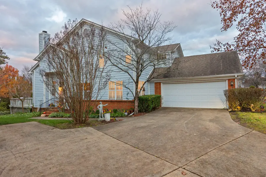 1052 Griffin Gate Drive, Lexington, KY 40511 - Image #3