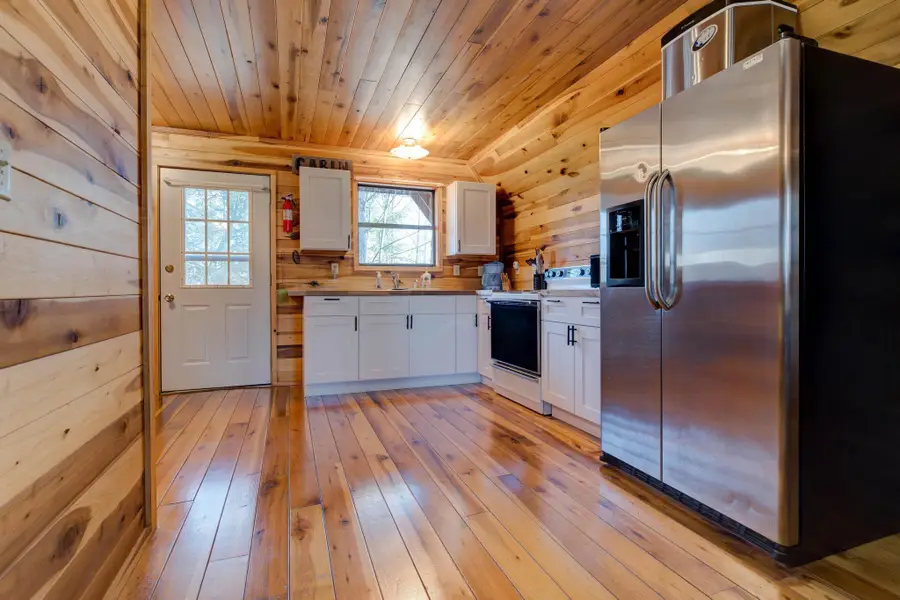 214 Lindsey Lane, Wellington, KY 40387 - Image #2