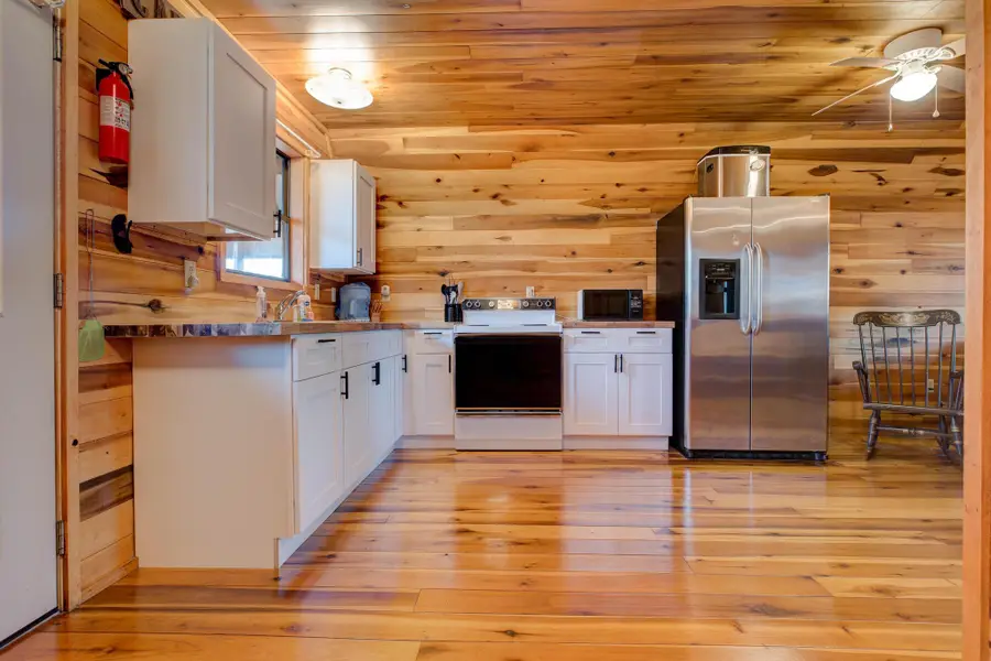 214 Lindsey Lane, Wellington, KY 40387 - Image #3